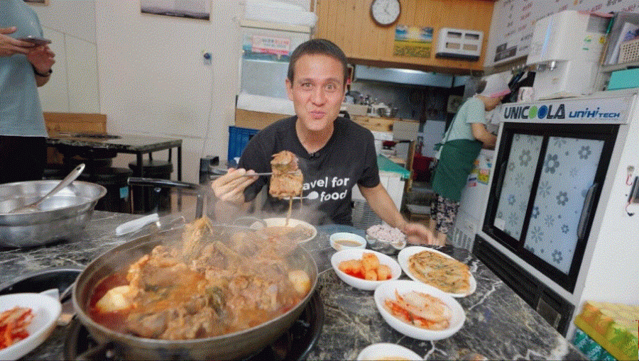 다운로드 (3).gif